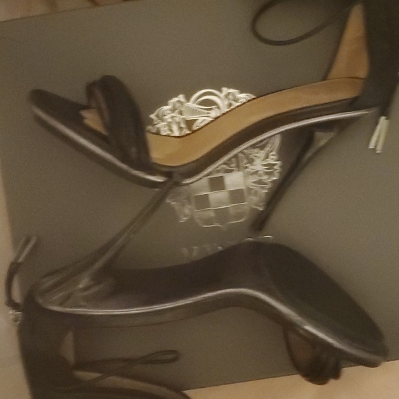 L.A.M.B. Shoes - Picture 11 of 11